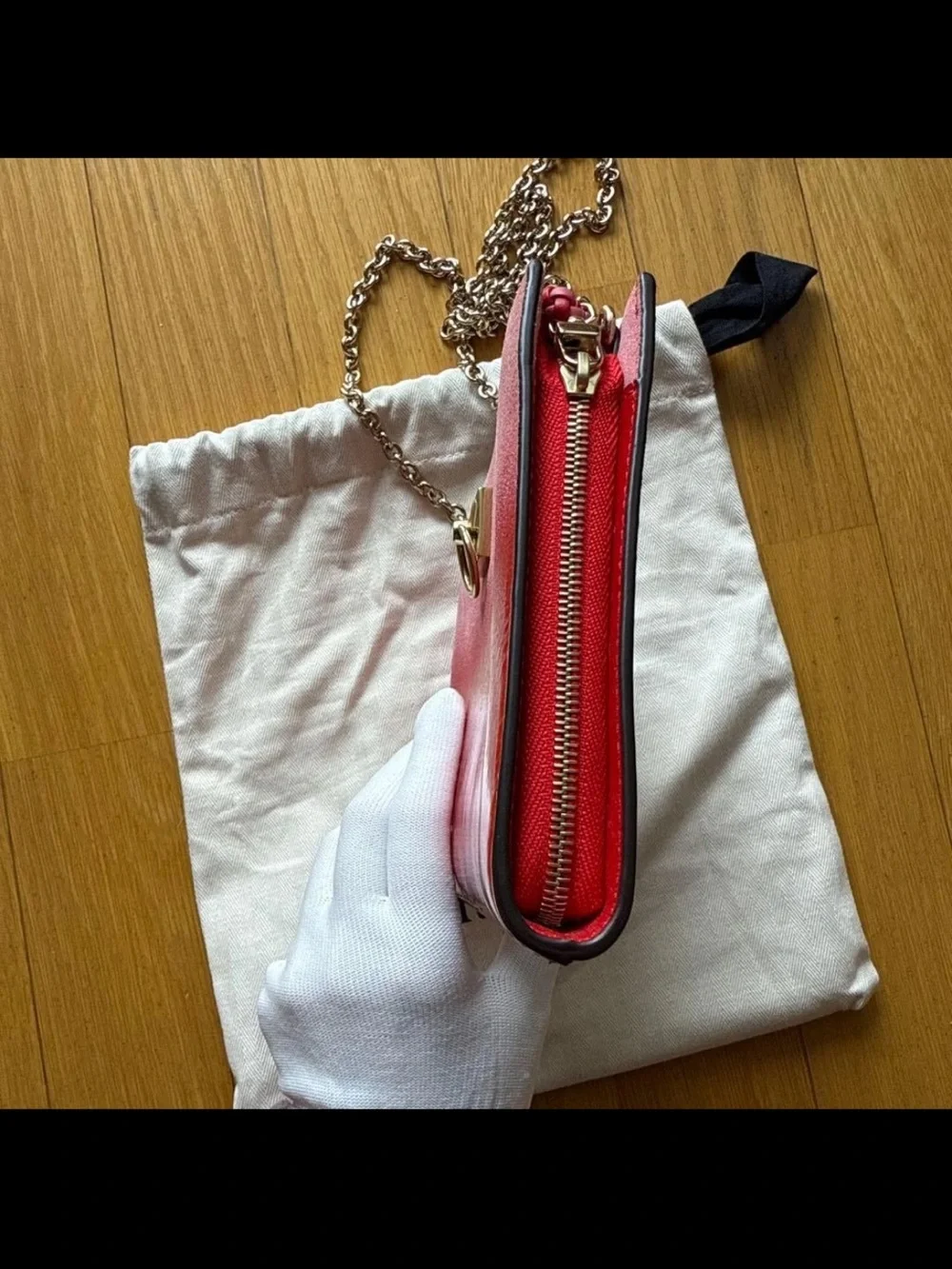 Mulberry Red Leather Shoulder Bag with Gold Chain Strap